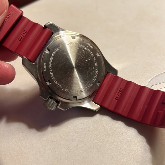 Victorinox Swiss Army INOX Watch-UNISEX - Picture 7 of 10